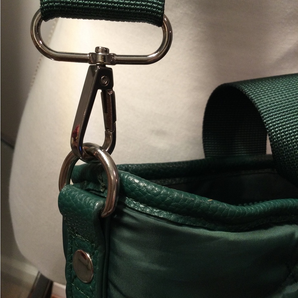 PRICE DROP! Green Puffer Bag Tote & Crossbody - Picture 12 of 15